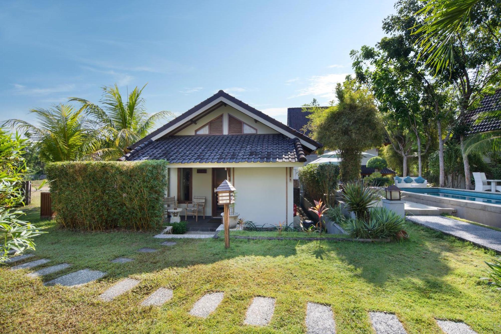Sempiak Seaside Resort Selong Belanak Bilik gambar